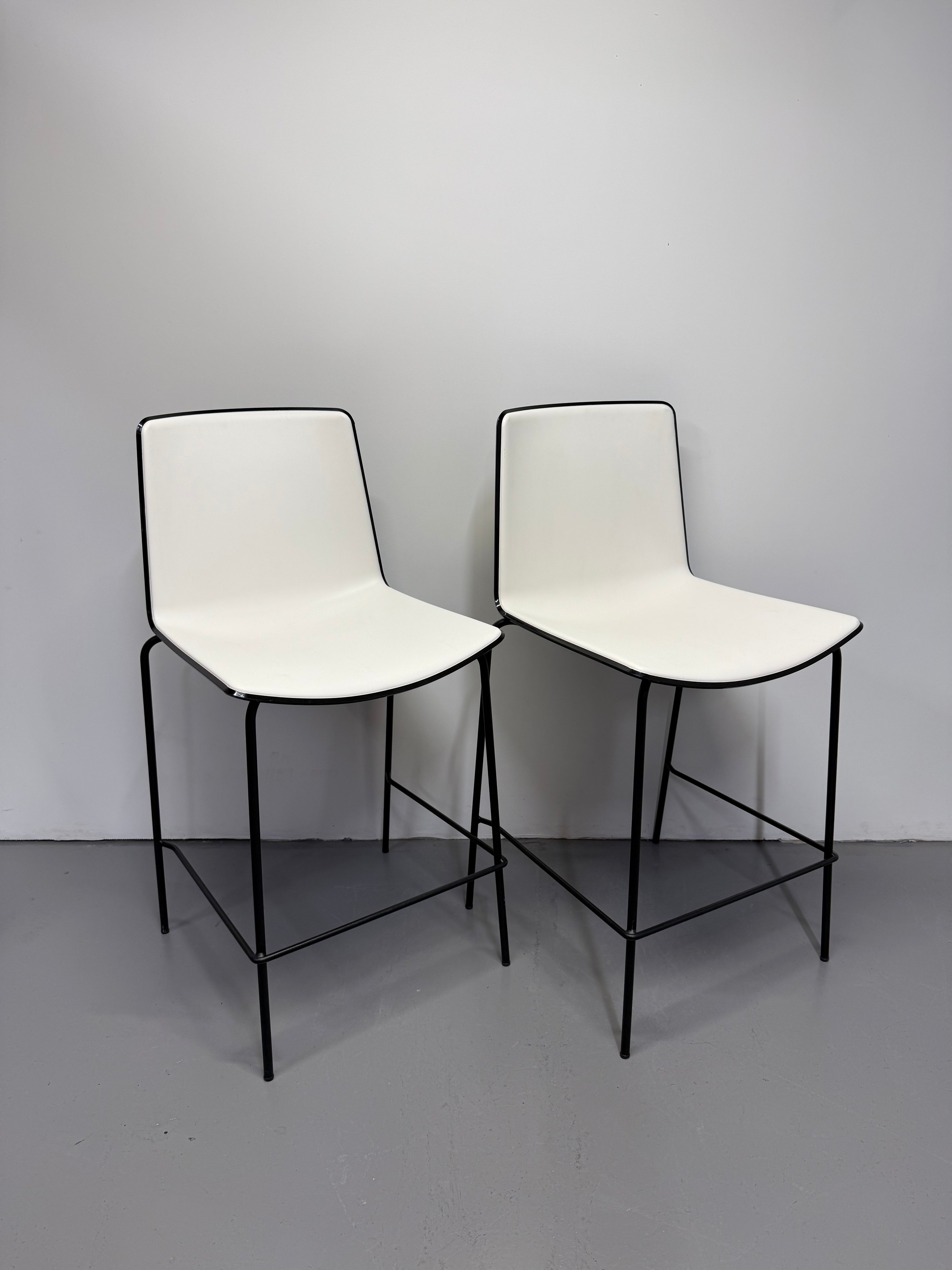 Pedrali Tweet Barstool - White Seat with Black Frame