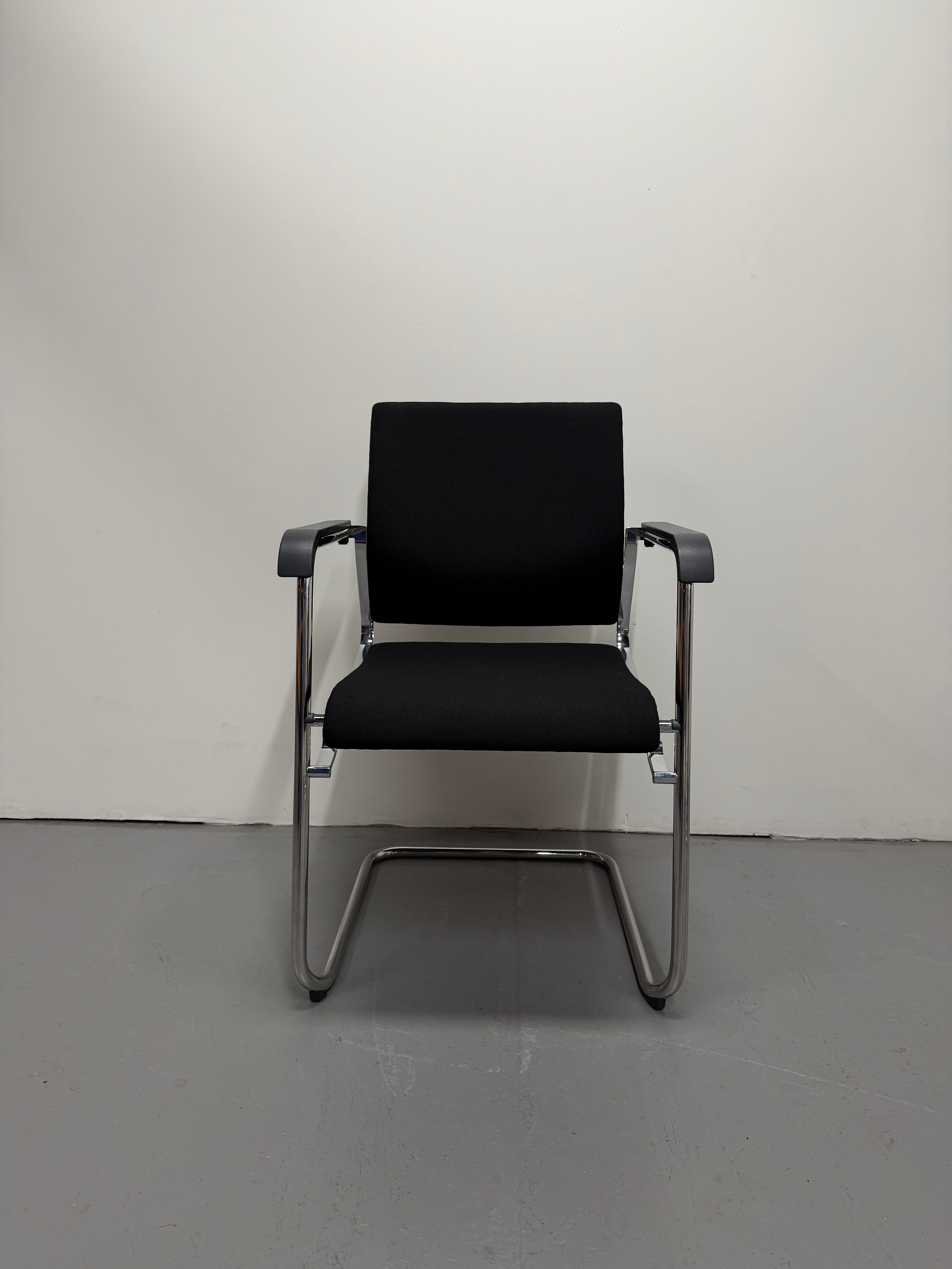 Wilkhahn 287/81 Modus Conference Room Cantilever Chair - Black