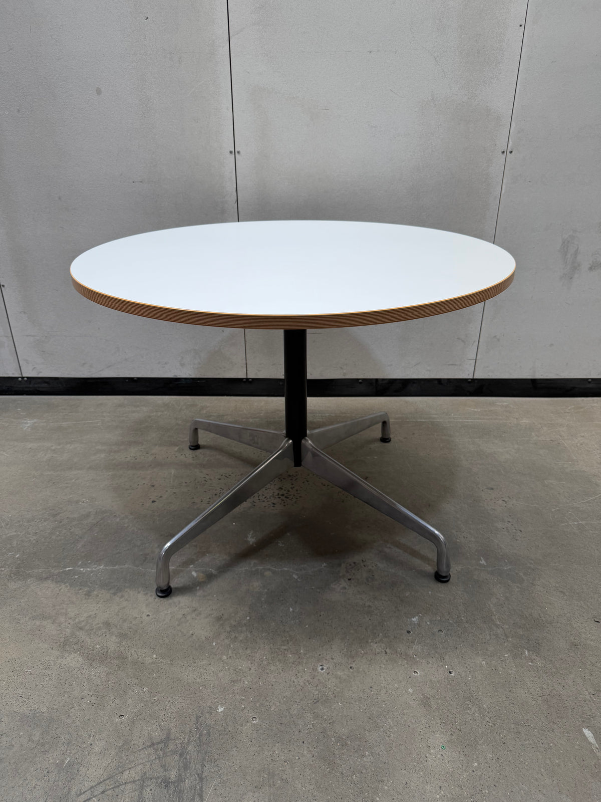 Eames table