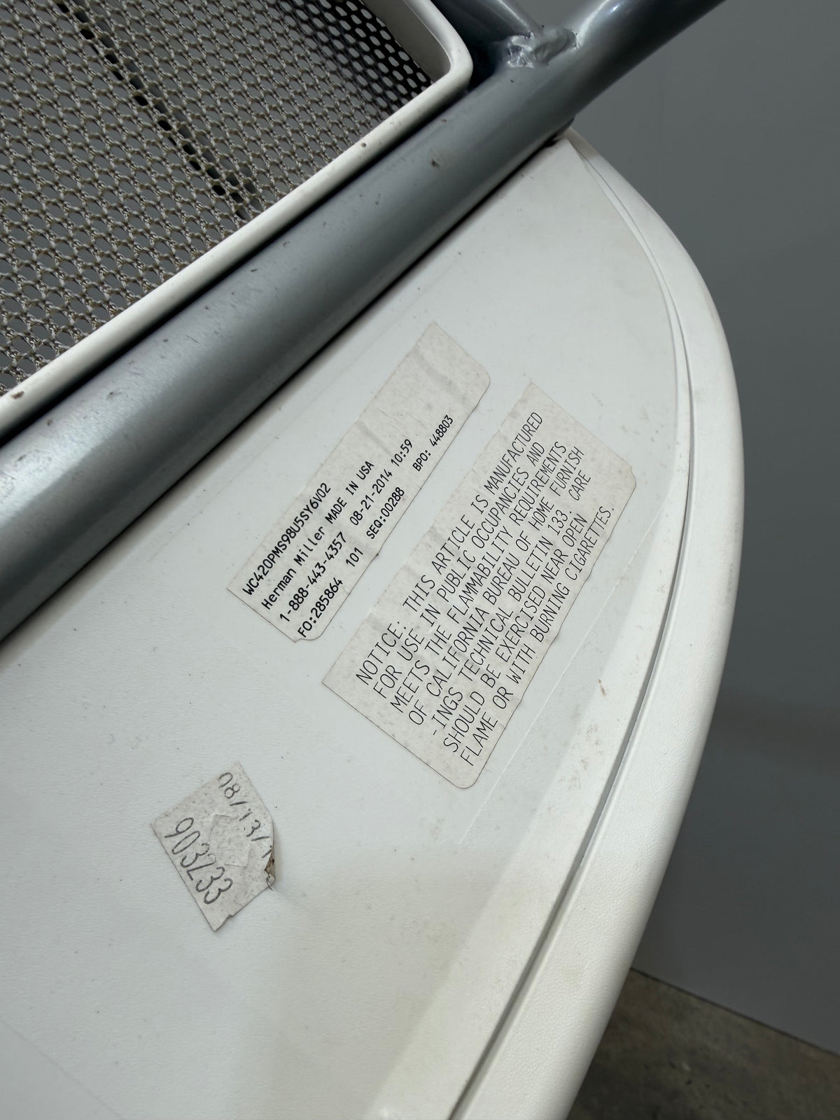 Herman Miller Caper Stacking Chair – White, FLEXNET Seat, Arms & Castors – view 8 – pre-owned