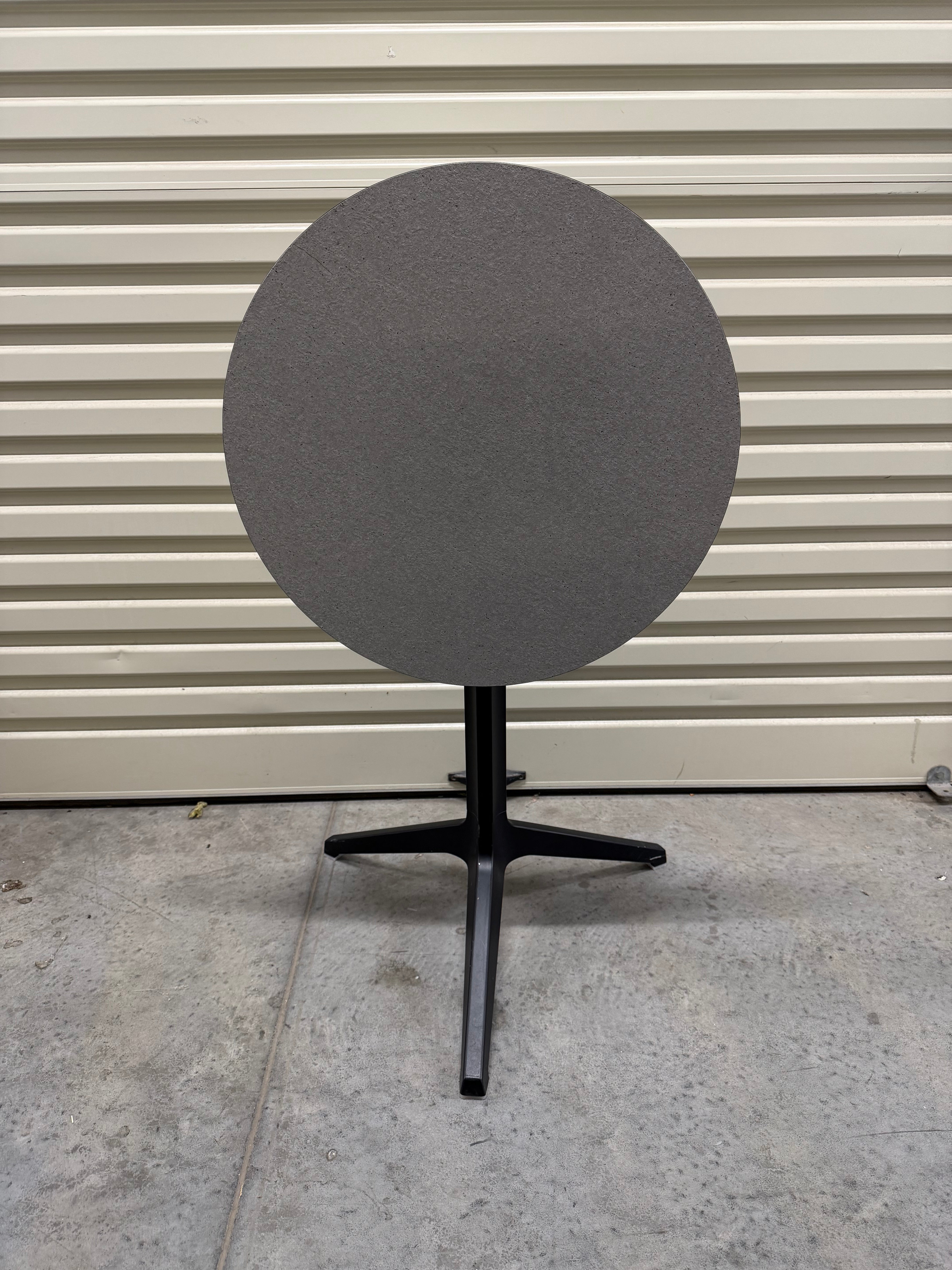 Pedrali Ypsilon 4790T Round Table – 600mm