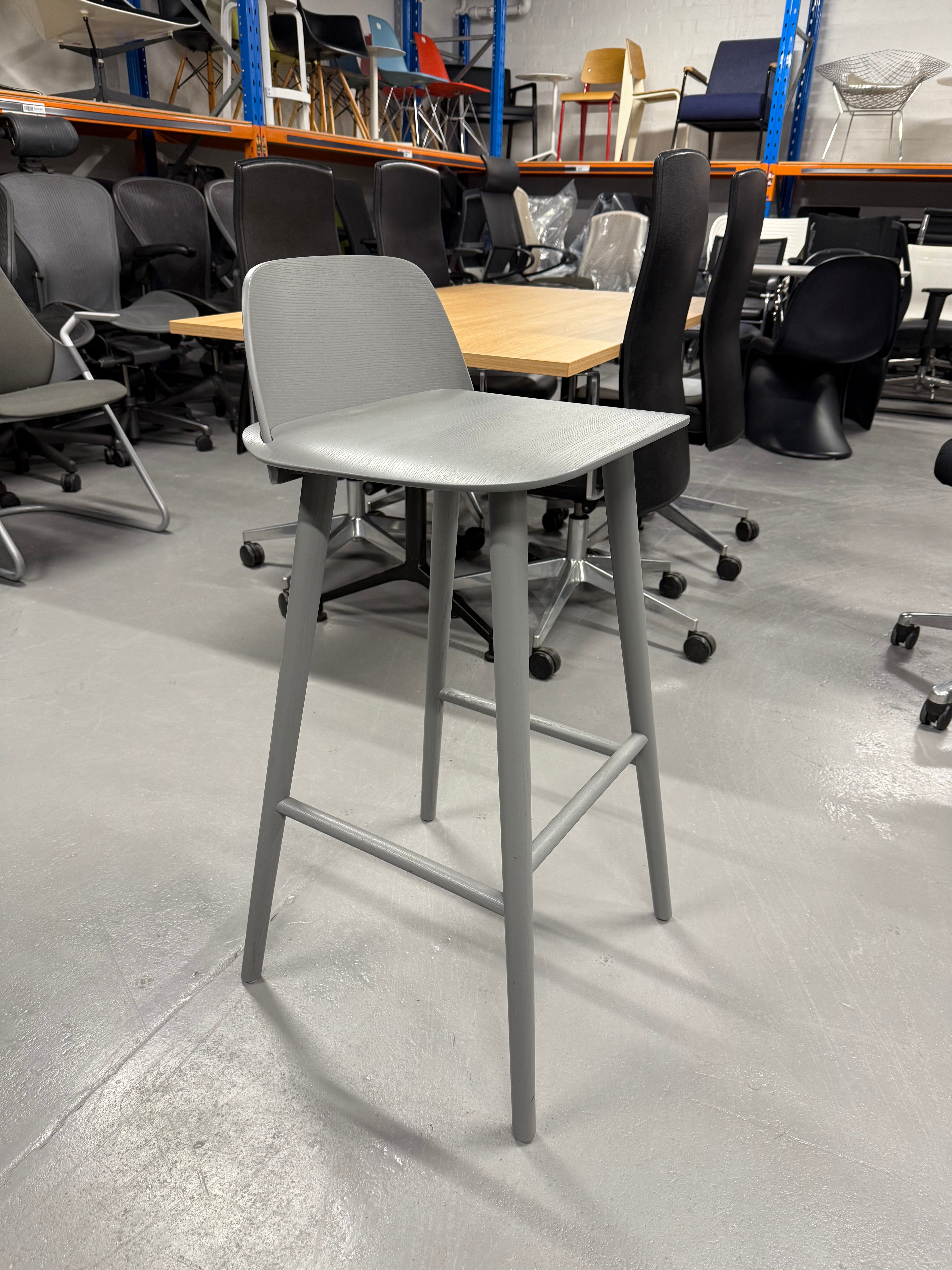 Muuto - Nerd Bar stool