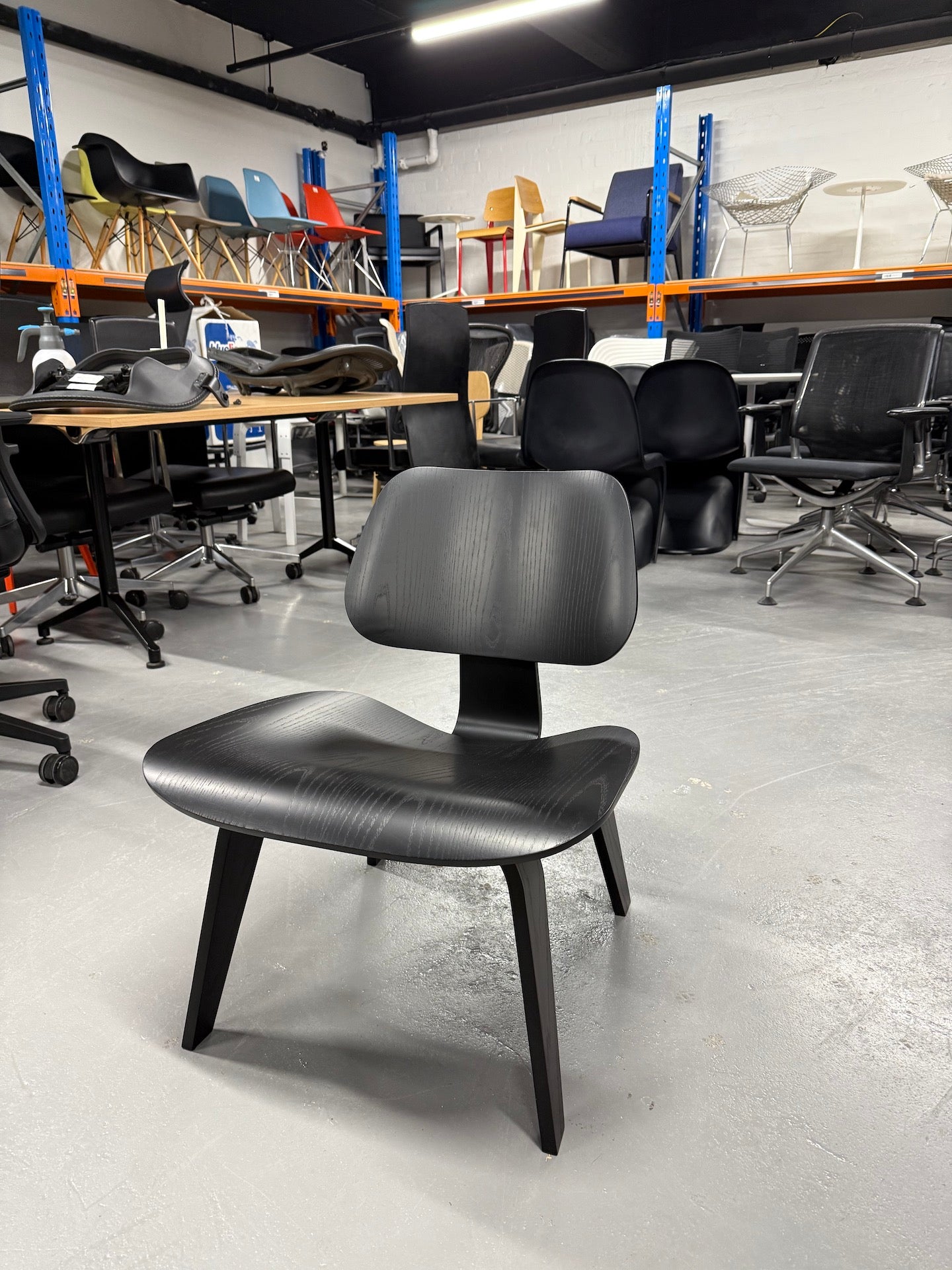 Eames LCW Lounge Chair – Molded Plywood Classic in Black