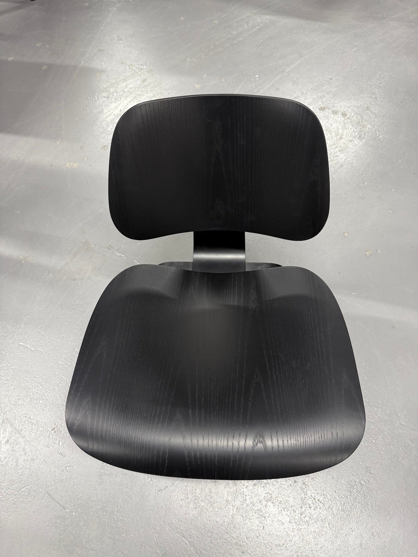 Eames LCW Lounge Chair – Molded Plywood Classic in Black