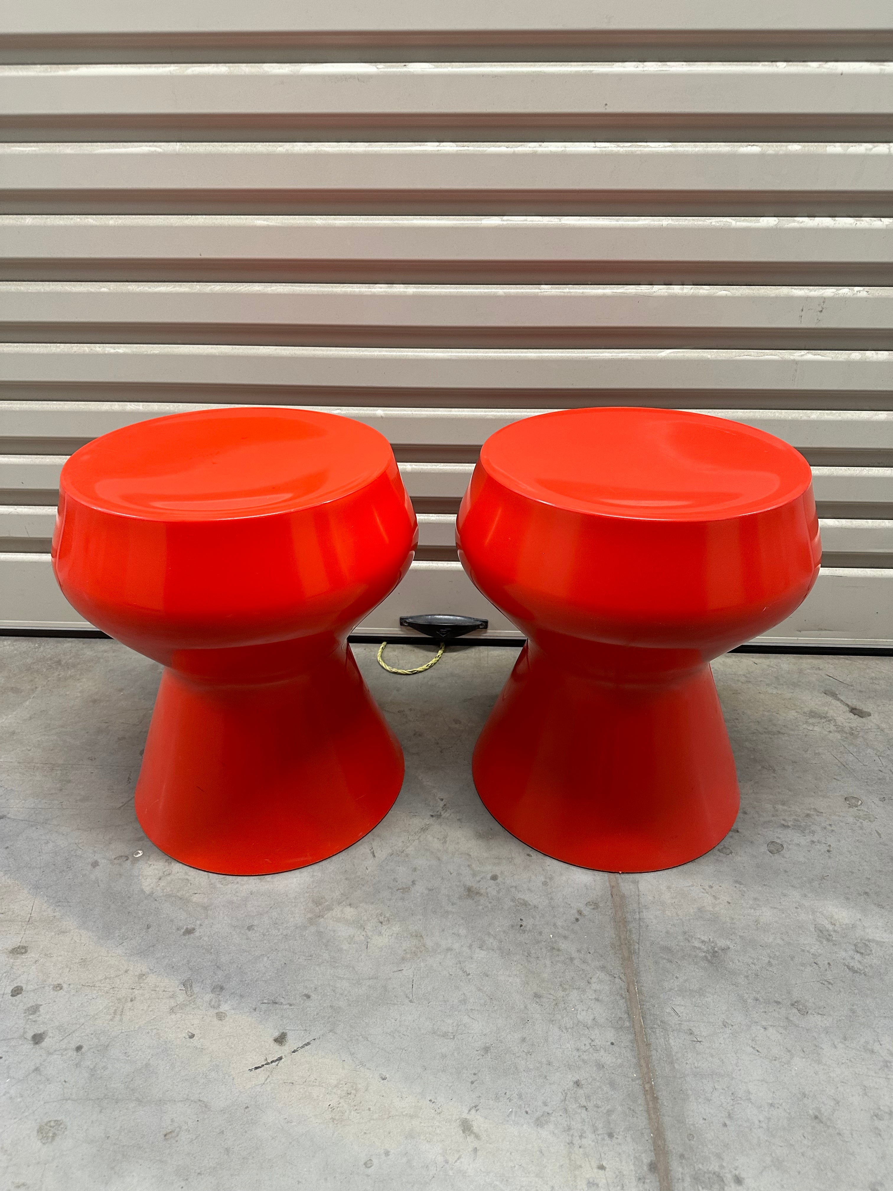 Korban Flaubert Swell Side table/Stool - Red