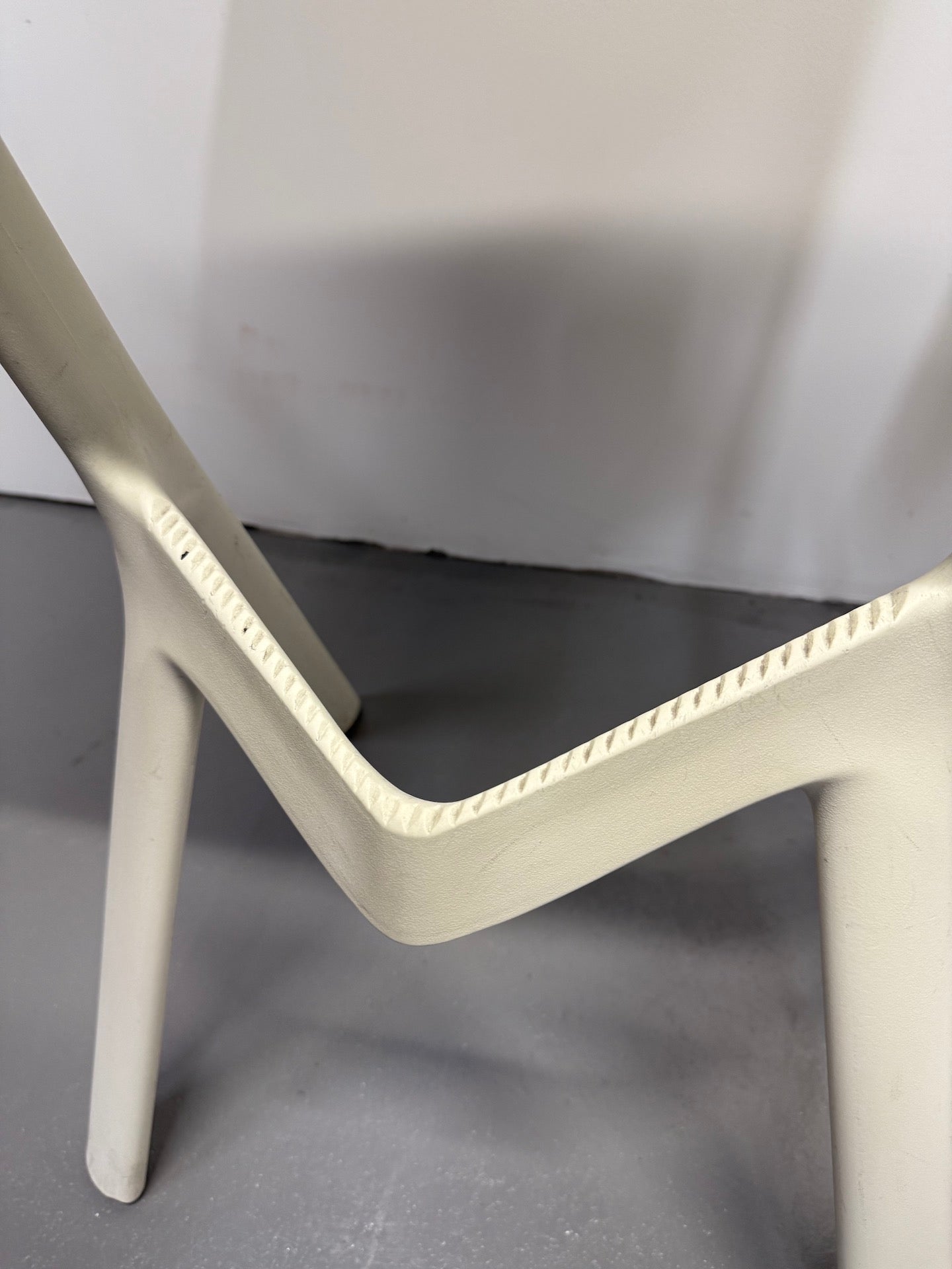 Plank Miura Bar Stool by Konstantin Grcic - White