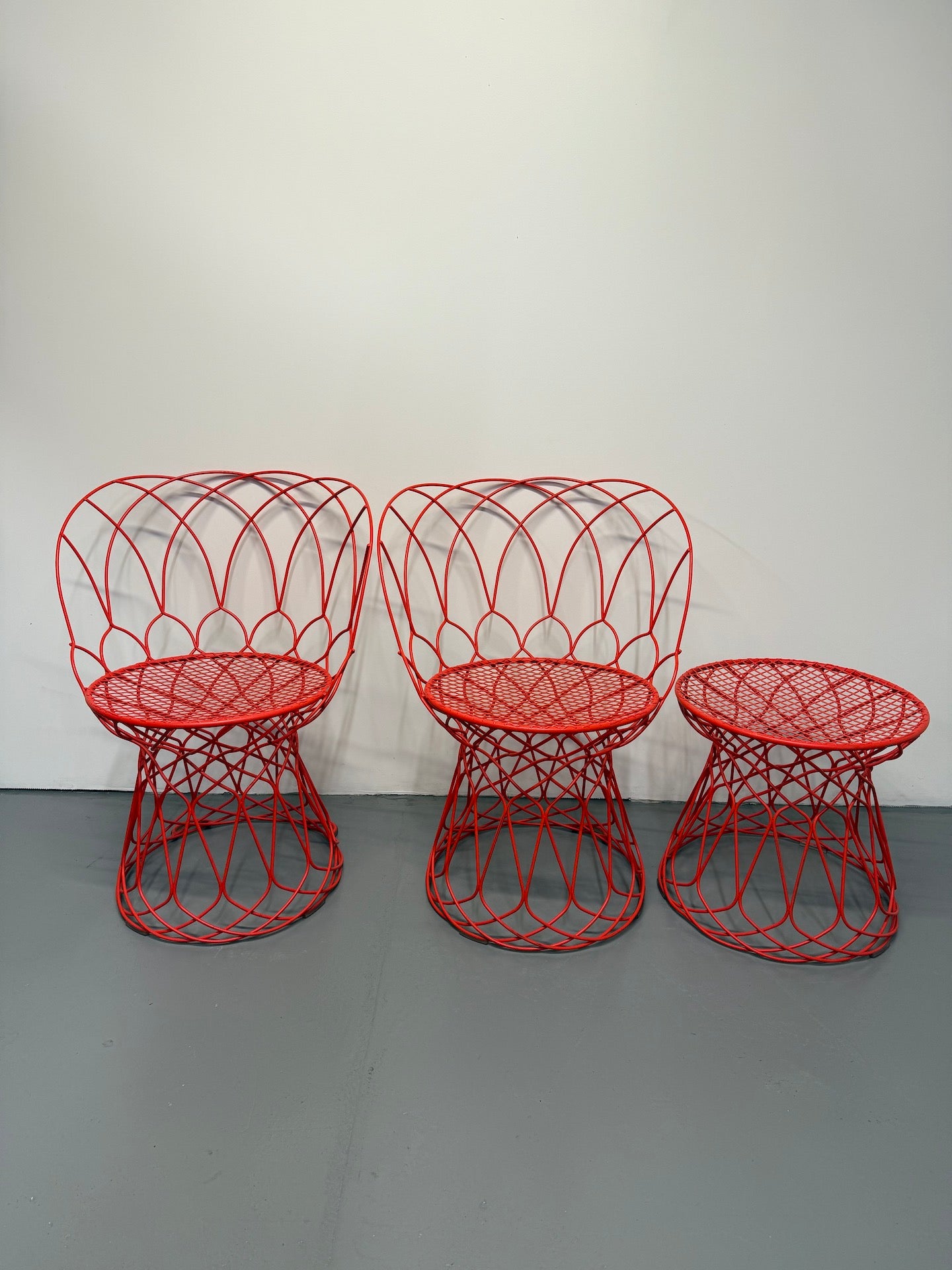 RARE Emu Re-Trouvé Chairs & Table by Patricia Urquiola – Red