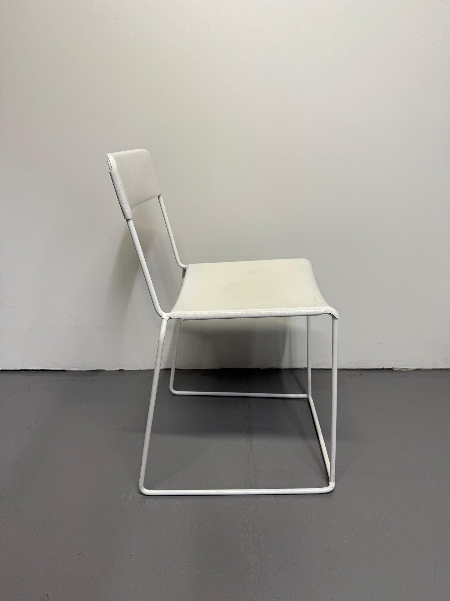 Barbera Design – Uccio Stackable Chair (White Plastic Version)