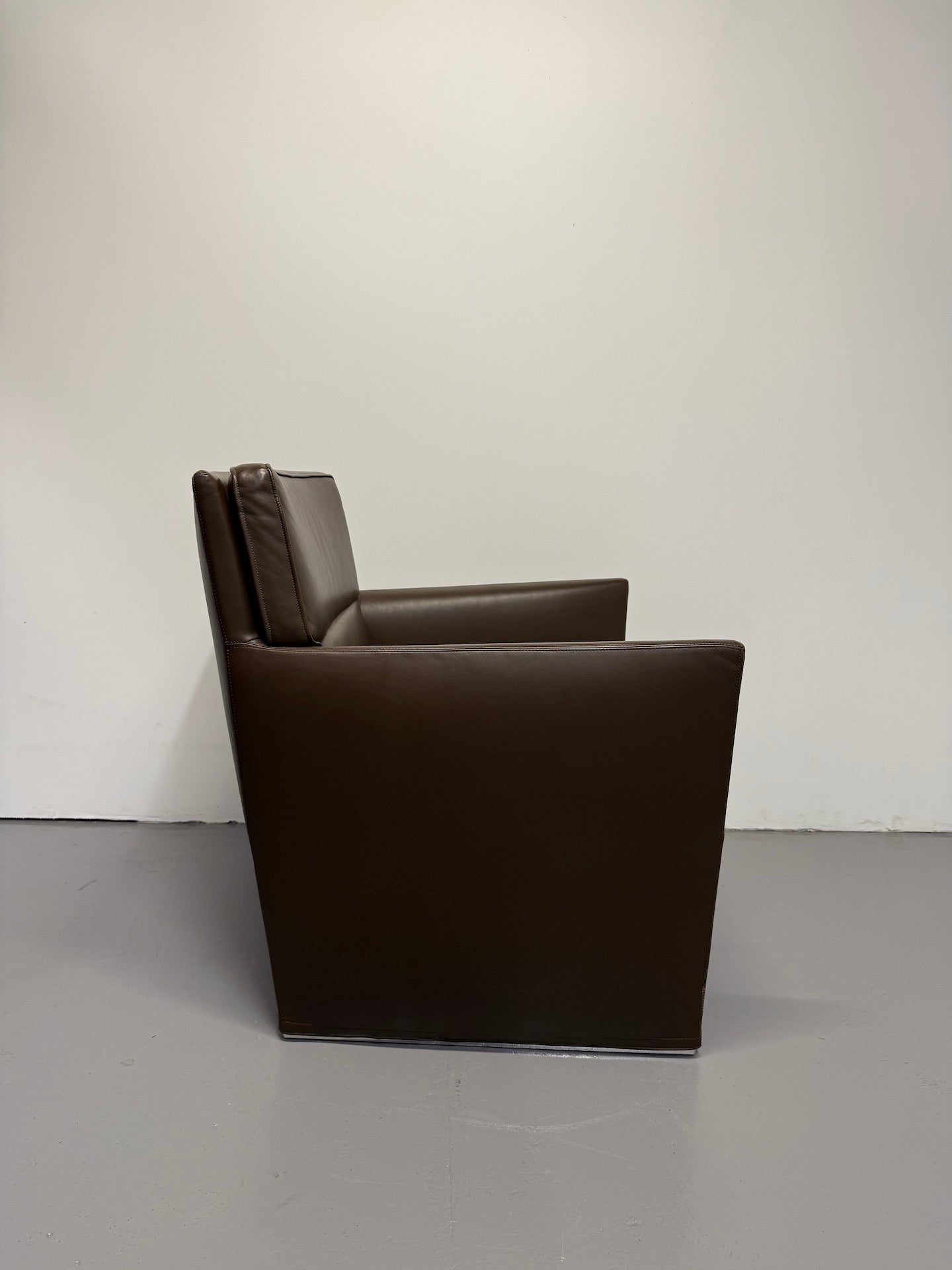 B&B Italia Posa Armchair – Italian Design by Antonio Citterio - Brown Leather