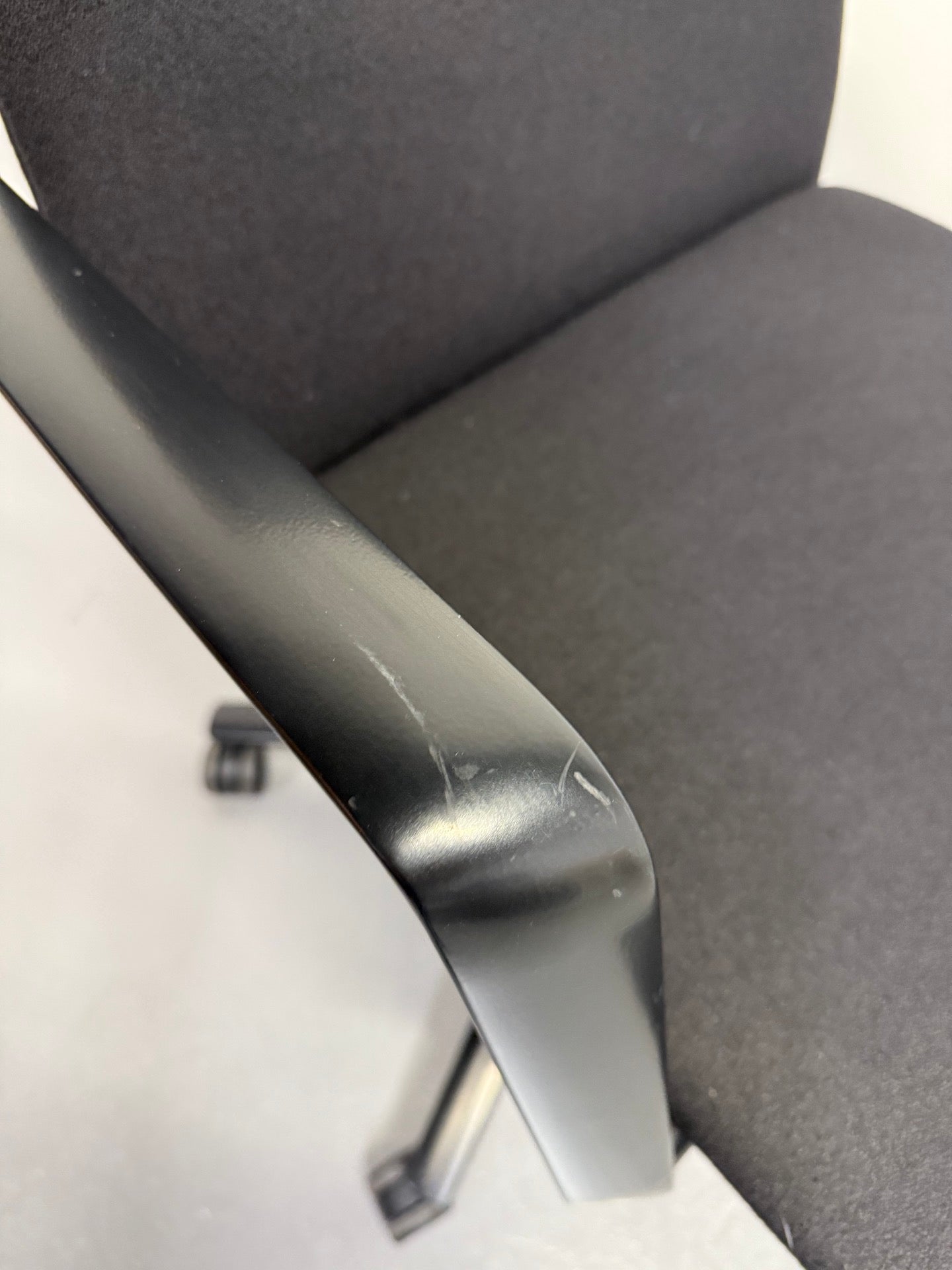 Wilkhahn FS 204/7 Medium Back Swivel Chair – Black Fabric with Fixed Arms