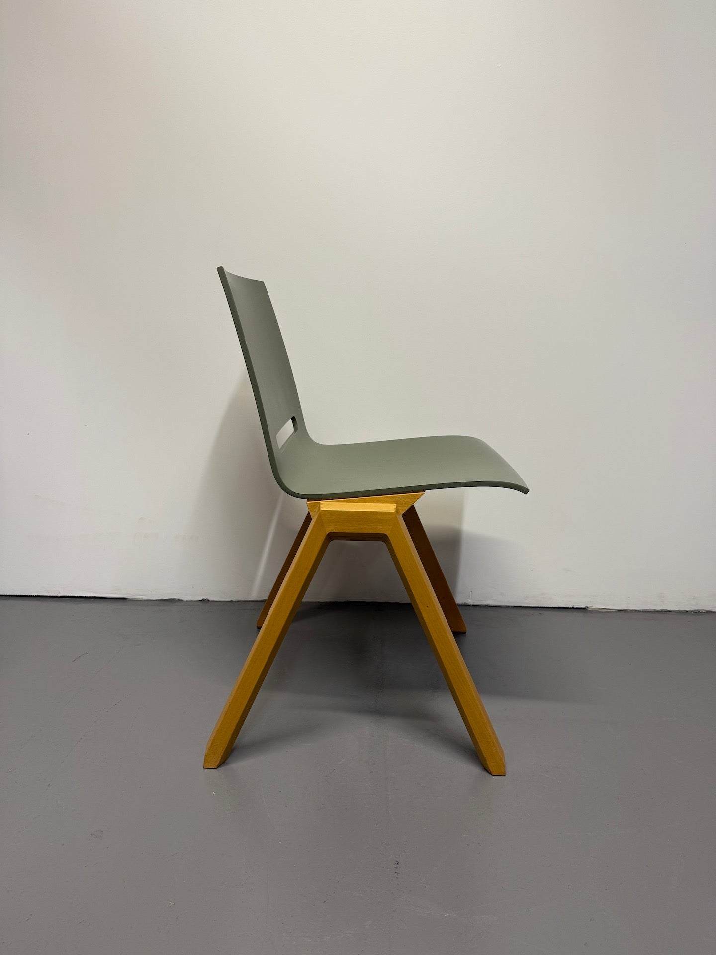 Hussl Forum 2S Chairs – Green Bentwood with Solid Beech Base - Stackable