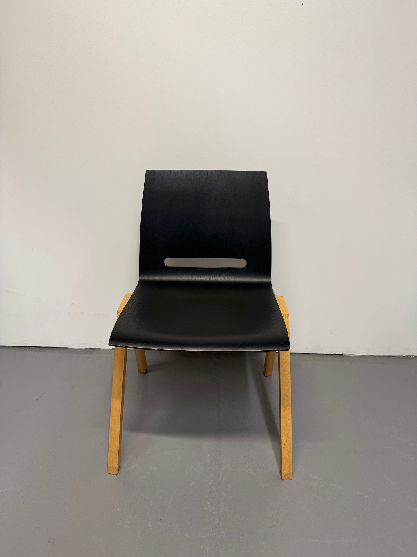 Hussl Forum 2S Chairs – Black Bentwood with Solid Beech Base - Stackable