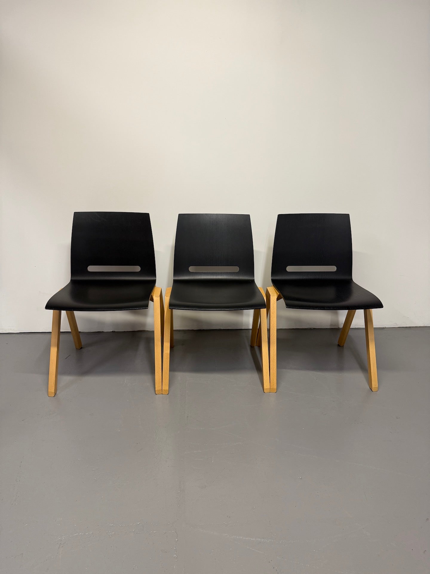 Hussl Forum 2S Chairs – Black Bentwood with Solid Beech Base - Stackable