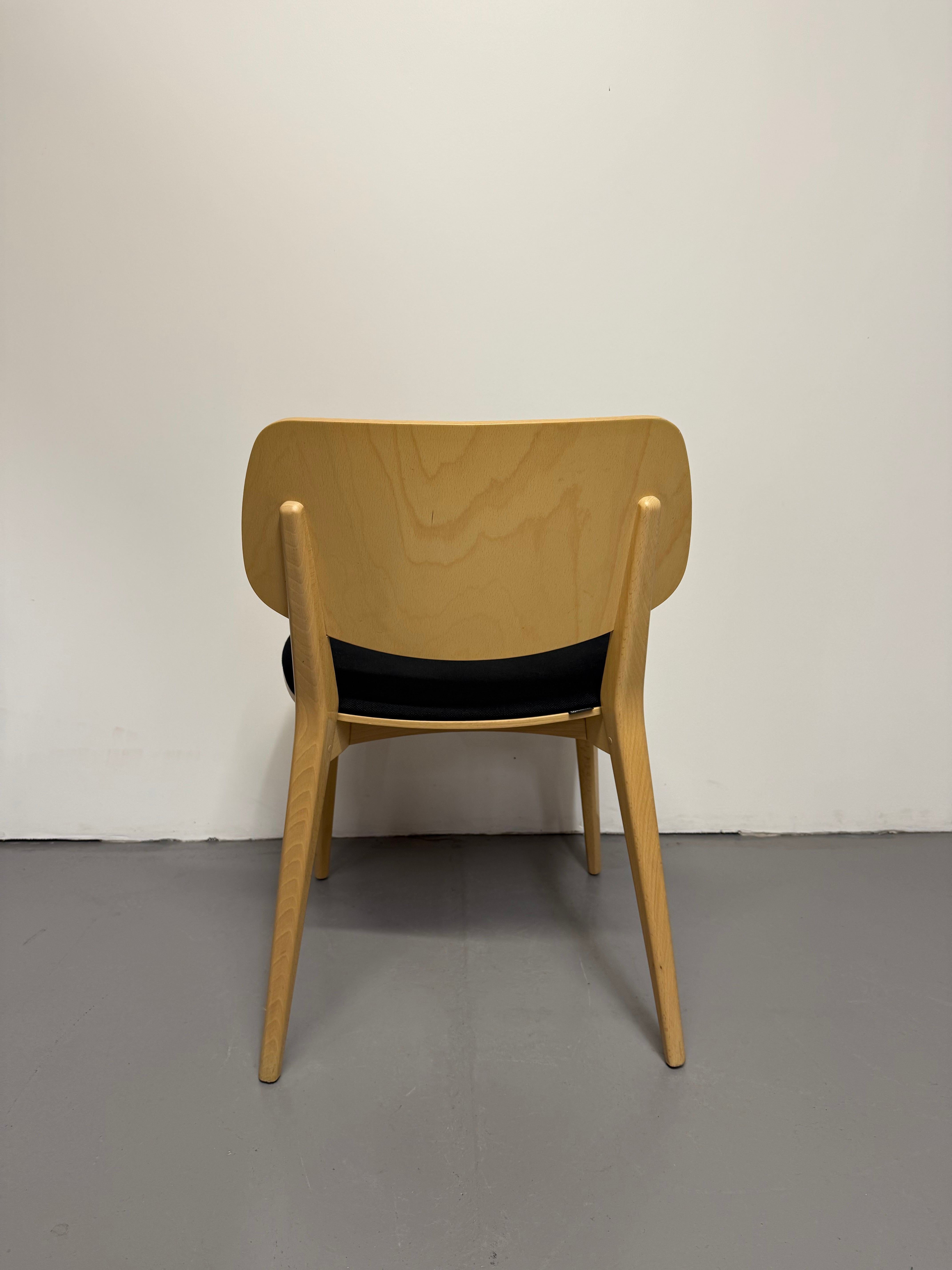 Billiani Doll 551 Dining Chair – Natural Beechwood with Black Fabric Seat