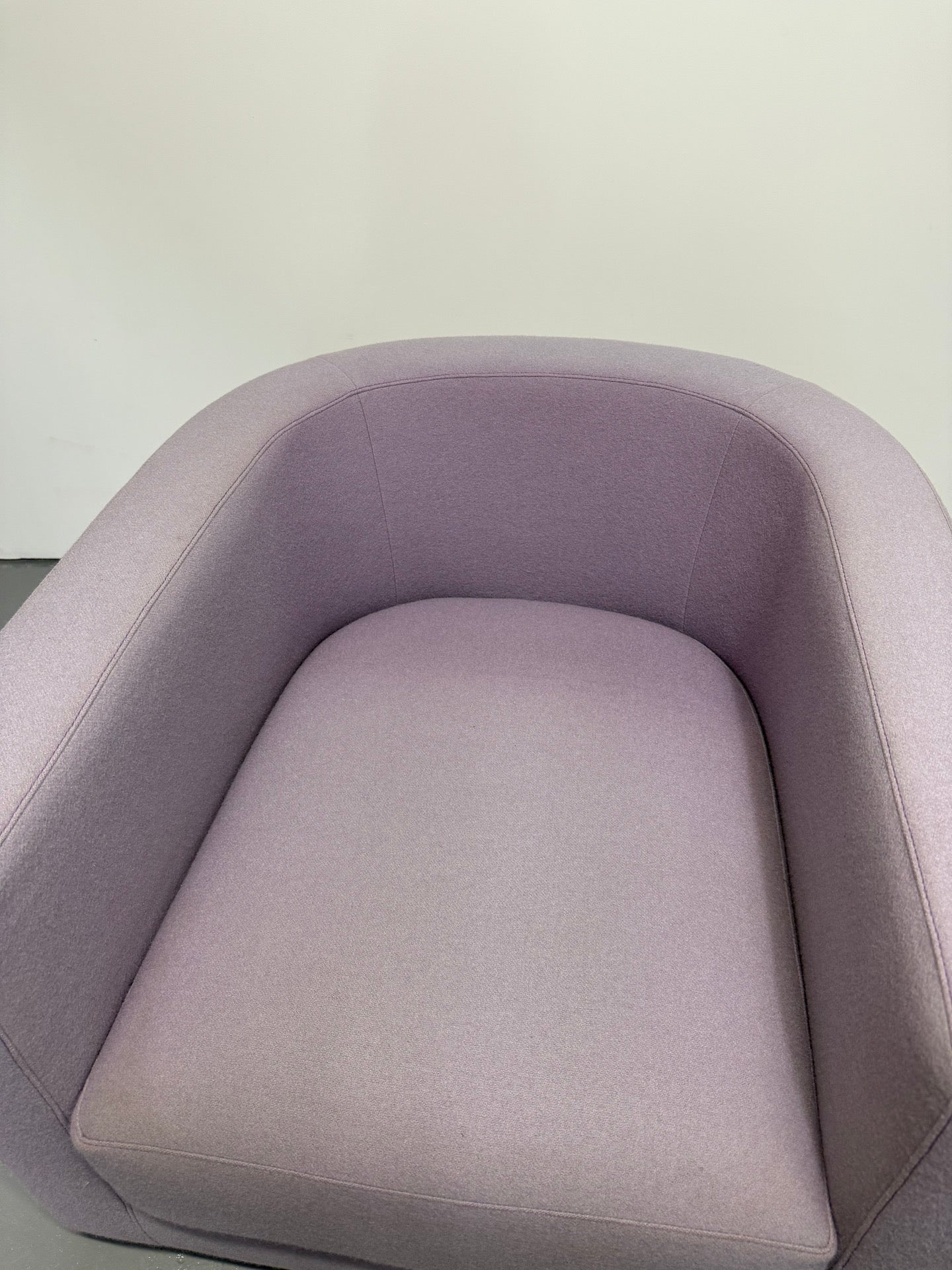 Jardan Oscar Tub Arm Chair – Purple Wool Upholstery