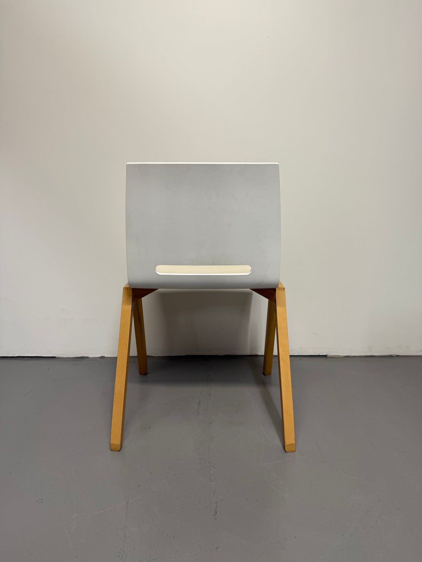 Hussl Forum 2S Chairs – White Bentwood with Solid Beech Base - Stackable
