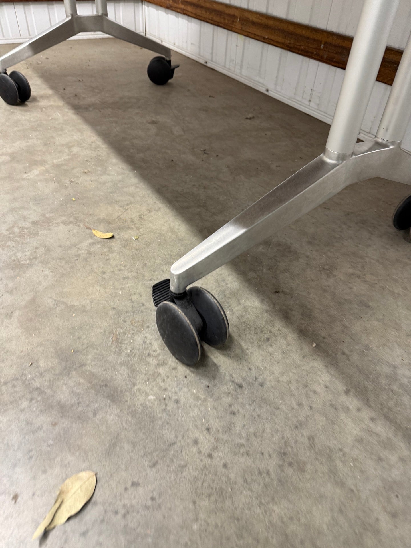 Wilkhahn Timetable Shift 614 Folding Table - American Oak Veneer with white rubber edge