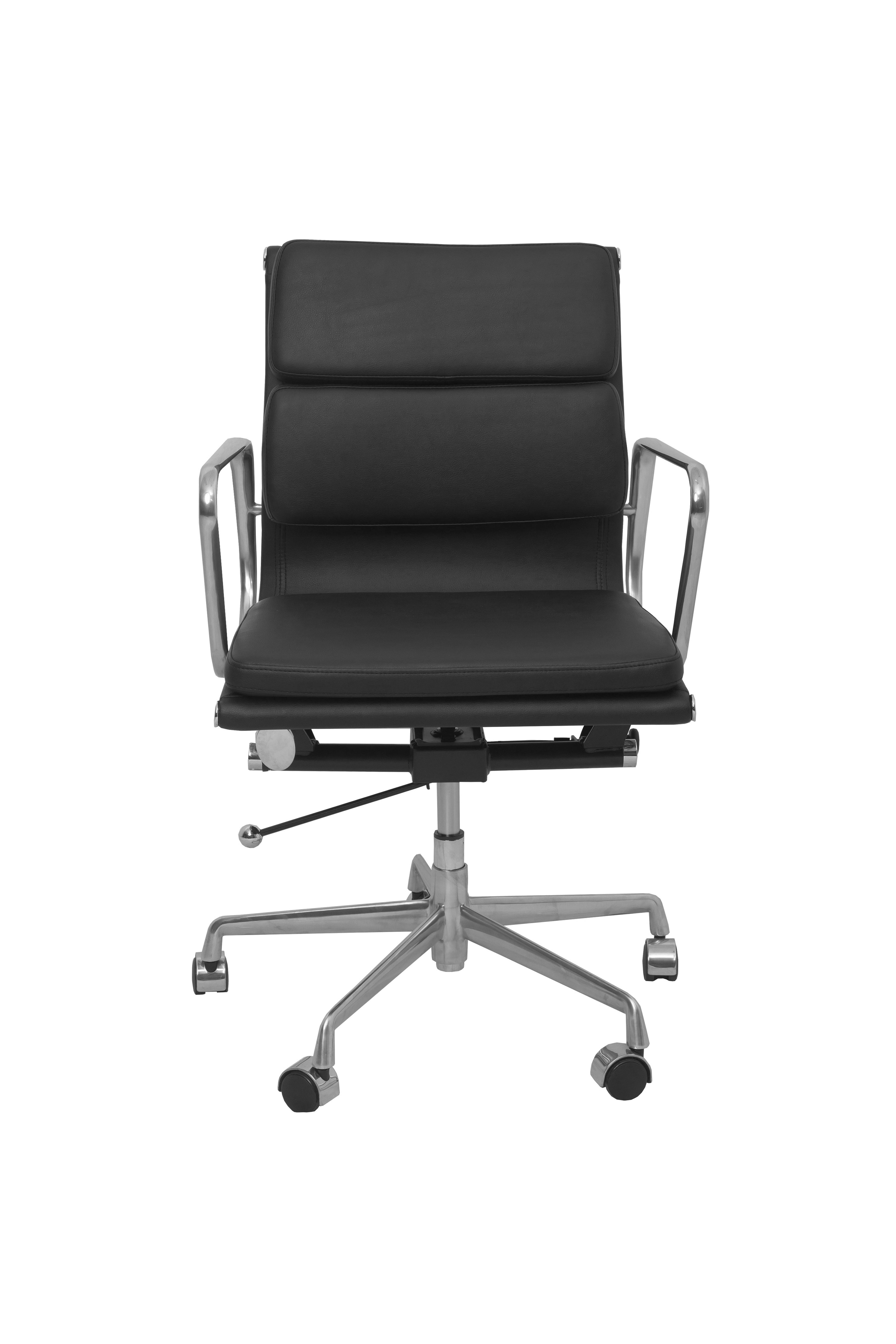 Medium Back Meeting/Executive Chair - Black PU