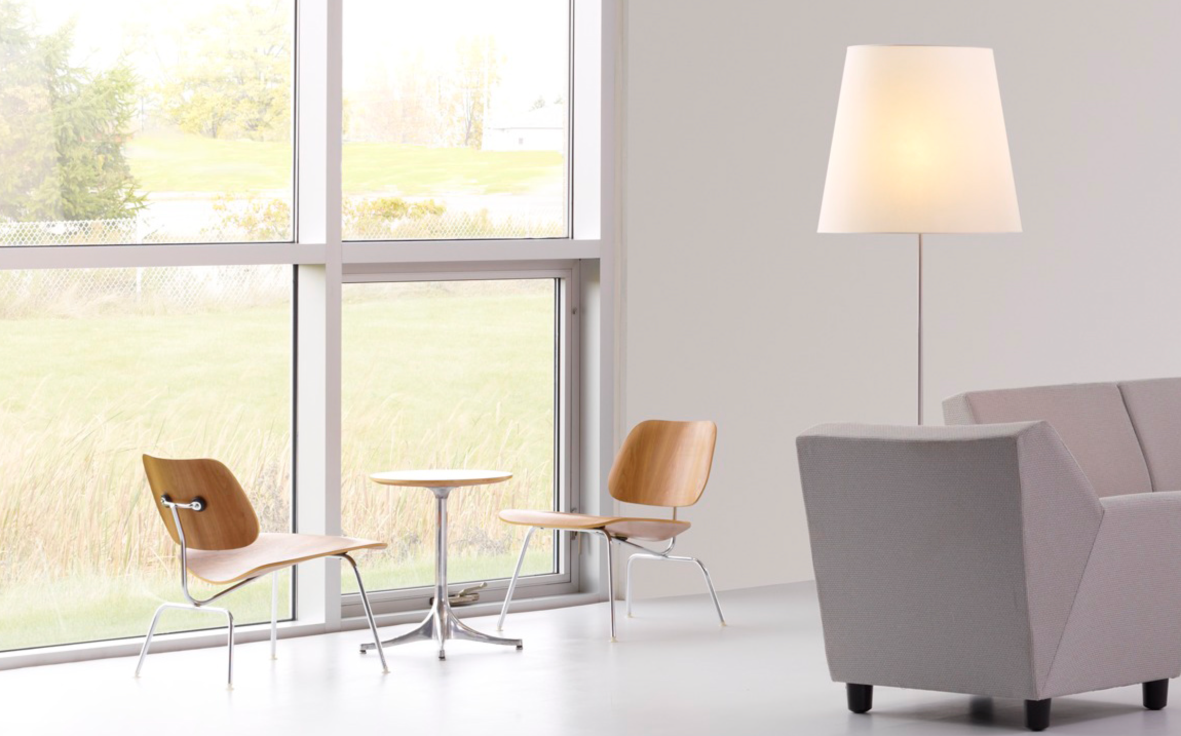 Original Herman Miller Nelson Pedestal Side Coffee Table – George Nelson