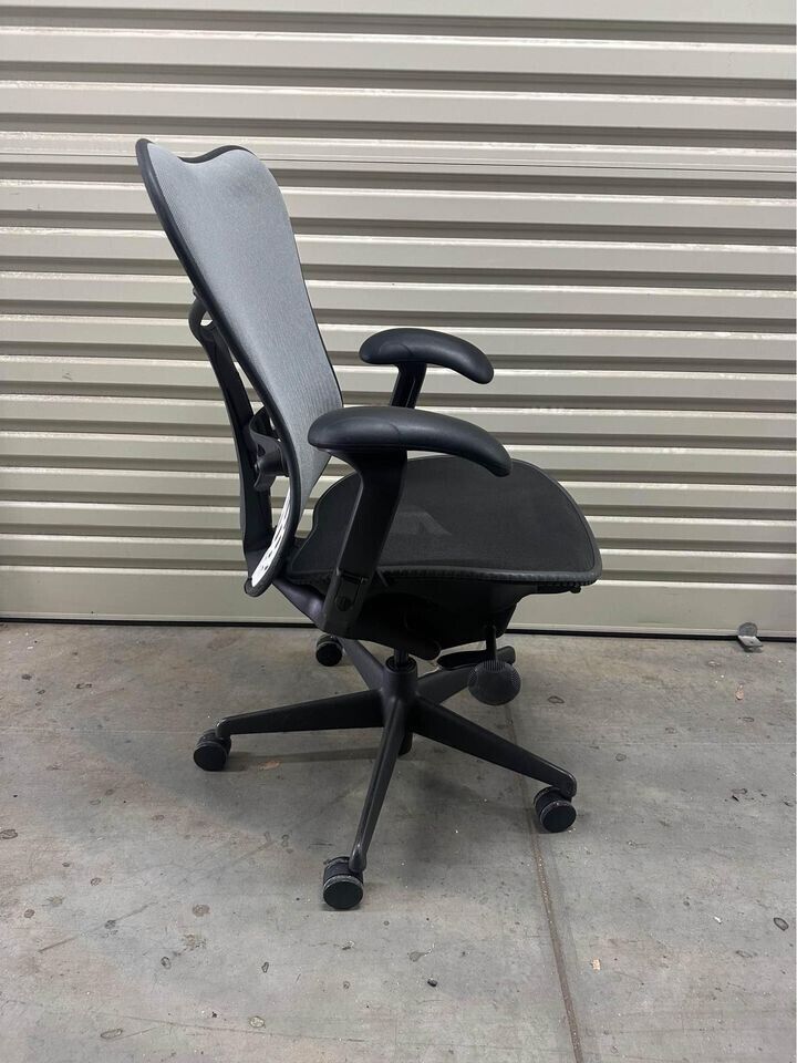 Herman Miller Mirra Office Chair with Armrest, Butterfly Back- Black/Grey